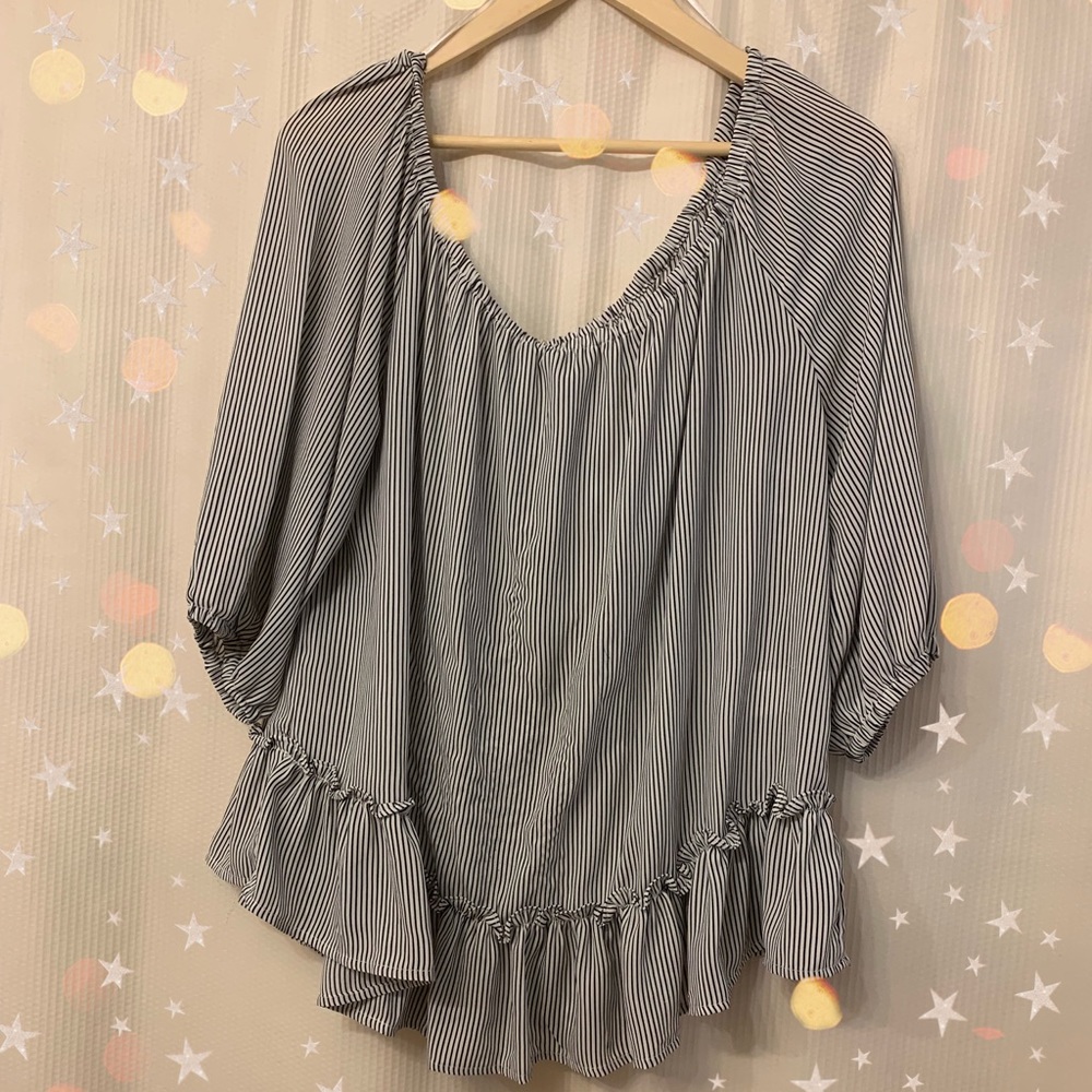 ✅Off shoulder Lila Rose Blouse